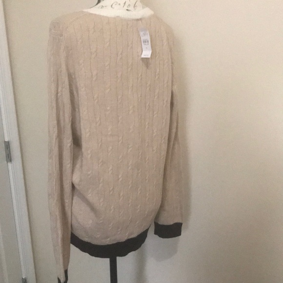 Beautiful sweater NWT from Loft - Picture 2 of 3